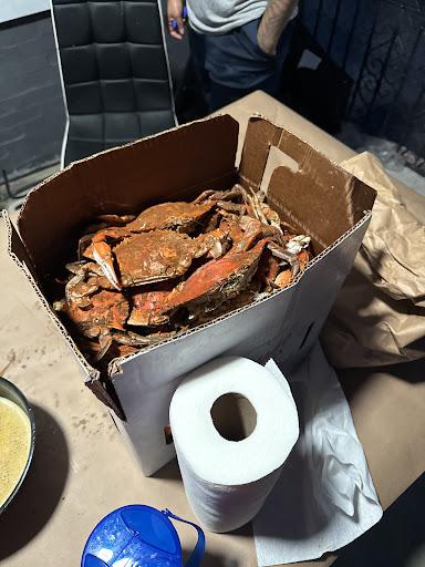 Crabs Out back Menu image 9
